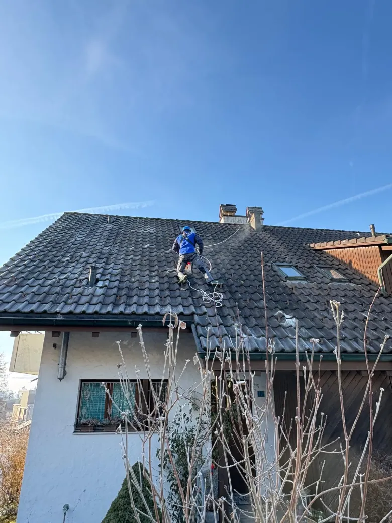 Rainer Wenzel bei der Arbeit, Bild 11